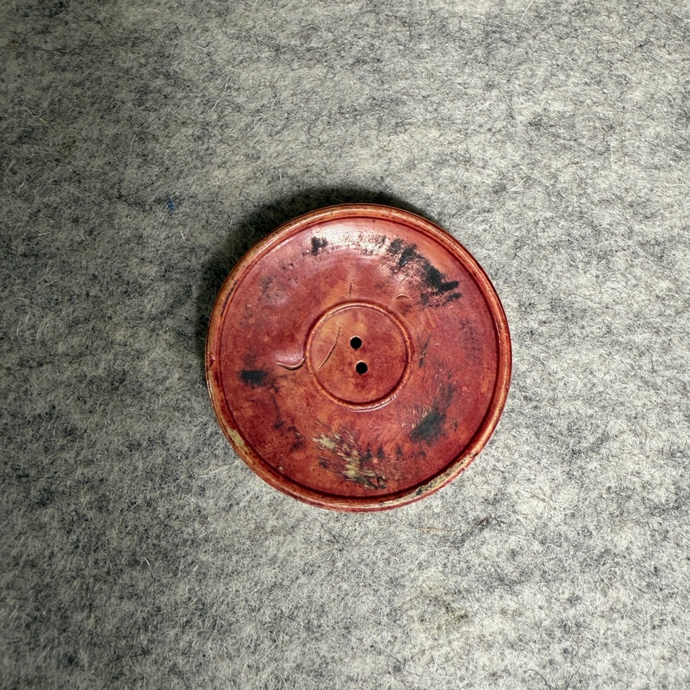 Vintage Button - Picture 2 of 2